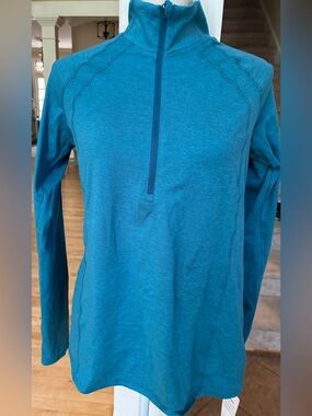 Layer8 Women's Teal Long-Sleeve Performance Pullover